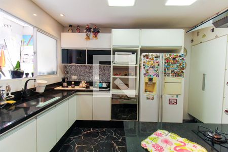 Apartamento à venda com 135m², 3 quartos e sem vagaCozinha