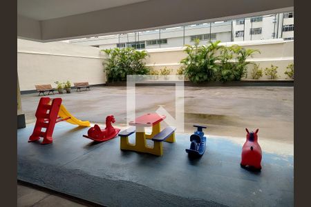 Apartamento à venda com 200m², 2 quartos e 1 vaga Apartamento à venda com 200m², 2 quartos e 1 vagaÁrea Comum