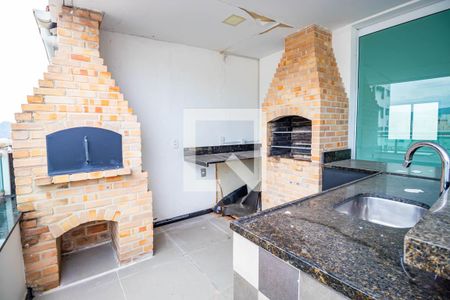 Apartamento à venda com 200m², 2 quartos e 1 vaga Apartamento à venda com 200m², 2 quartos e 1 vagaVaranda gourmet