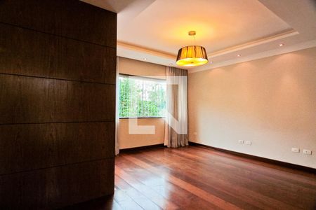 Sala de casa à venda com 2 quartos, 300m² em Vila Ester (zona Norte), São Paulo