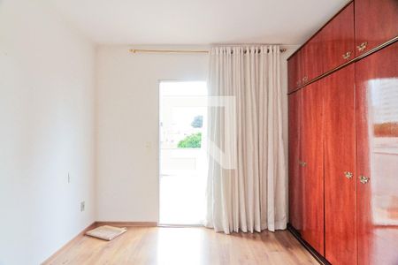 Suíte de casa à venda com 2 quartos, 300m² em Vila Ester (zona Norte), São Paulo