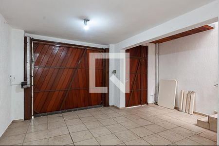 Casa para alugar com 168m², 4 quartos e 2 vagas Casa para alugar com 168m², 4 quartos e 2 vagasGaragem