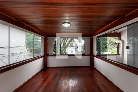 Varanda de casa à venda com 4 quartos, 168m² em Vila Romana, São Paulo