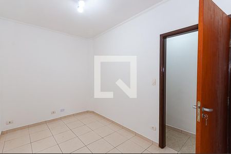 Casa para alugar com 168m², 4 quartos e 2 vagas Casa para alugar com 168m², 4 quartos e 2 vagasQuarto 1 Suíte
