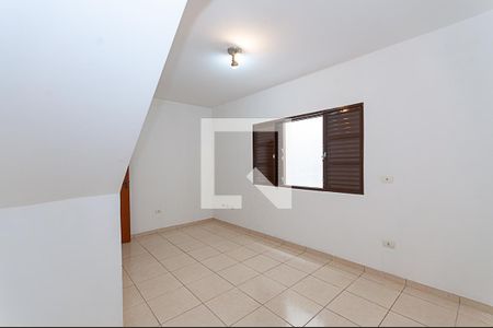 Casa para alugar com 168m², 4 quartos e 2 vagas Casa para alugar com 168m², 4 quartos e 2 vagasQuarto 2