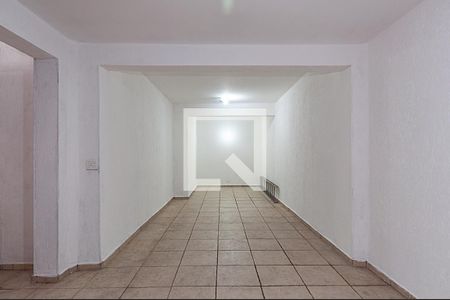 Casa para alugar com 168m², 4 quartos e 2 vagas Casa para alugar com 168m², 4 quartos e 2 vagasGaragem