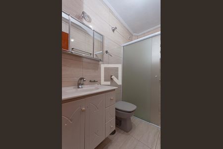 Casa para alugar com 168m², 4 quartos e 2 vagas Casa para alugar com 168m², 4 quartos e 2 vagasBanheiro Social