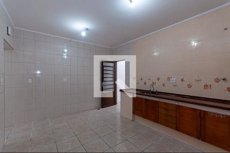 Casa para alugar com 168m², 4 quartos e 2 vagas Casa para alugar com 168m², 4 quartos e 2 vagasCozinha