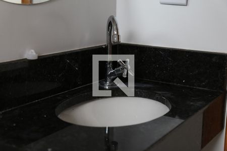 Apartamento para alugar com 64m², 2 quartos e sem vagaBanheiro