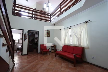 Sala de casa à venda com 4 quartos, 233m² em Vila Virginia, São Paulo