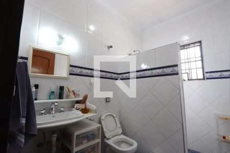 Casa à venda com 233m², 4 quartos e 3 vagasbanheiro social 2
