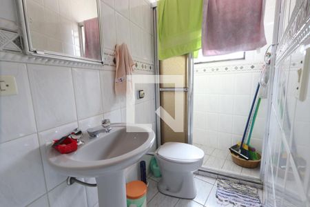 Casa à venda com 233m², 4 quartos e 3 vagasbanheiro casa 2