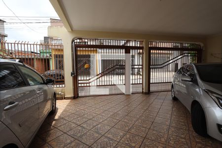 Casa à venda com 233m², 4 quartos e 3 vagasgaragem