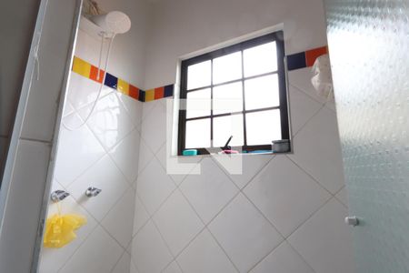 Casa à venda com 233m², 4 quartos e 3 vagasBanheiro suíte 1