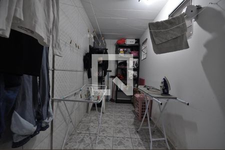 Casa de condomínio à venda com 190m², 3 quartos e 2 vagasÁrea de Serviço