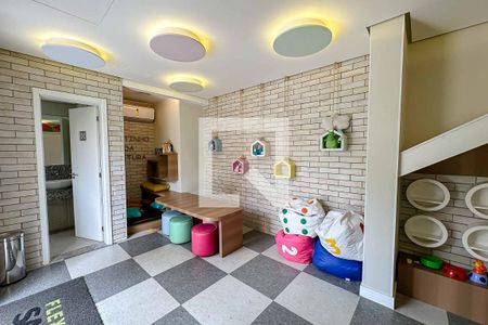 Apartamento à venda com 42m², 2 quartos e sem vaga Apartamento à venda com 42m², 2 quartos e sem vagaÁrea comum - Brinquedoteca