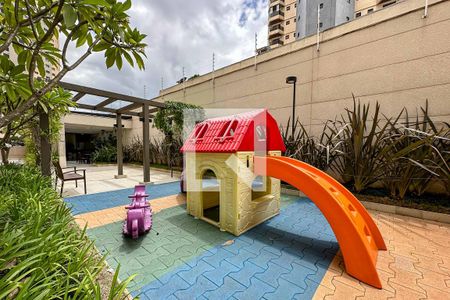 Apartamento à venda com 42m², 2 quartos e sem vaga Apartamento à venda com 42m², 2 quartos e sem vagaÁrea comum - Playground