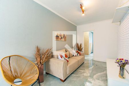 Sala de casa de condomínio à venda com 2 quartos, 75m² em São José, Canoas