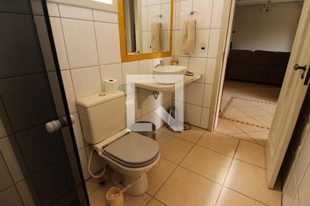 Casa à venda com 178m², 5 quartos e 3 vagasBanheiro Social