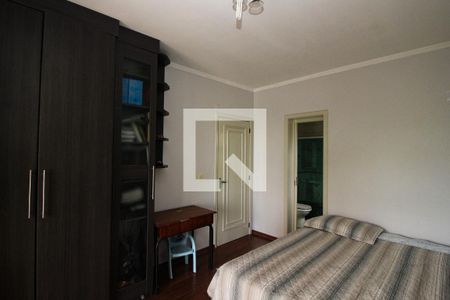 Casa à venda com 178m², 5 quartos e 3 vagasSuíte 2