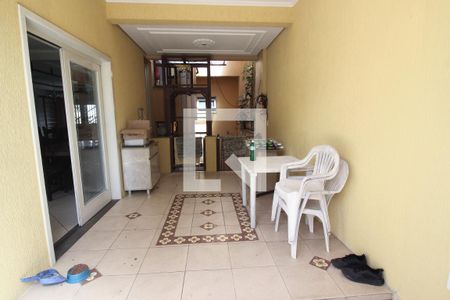 Casa à venda com 178m², 5 quartos e 3 vagasÁrea de Serviço