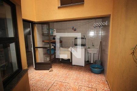 Casa à venda com 178m², 5 quartos e 3 vagasÁrea de Serviço