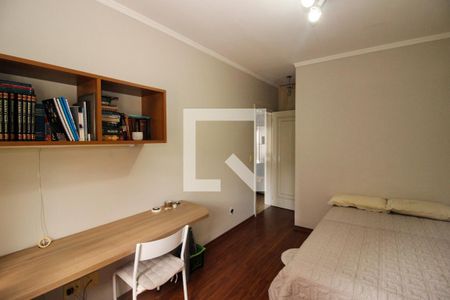 Casa à venda com 178m², 5 quartos e 3 vagasSuíte 4