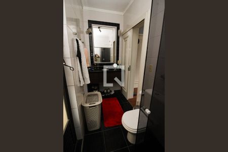 Casa à venda com 178m², 5 quartos e 3 vagasBanheiro da Suíte 3