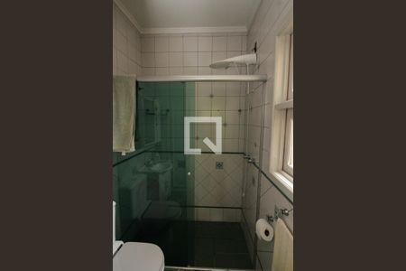 Casa à venda com 178m², 5 quartos e 3 vagasBanheiro da Suíte 2