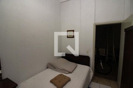 Casa à venda com 178m², 5 quartos e 3 vagasQuarto de Serviço