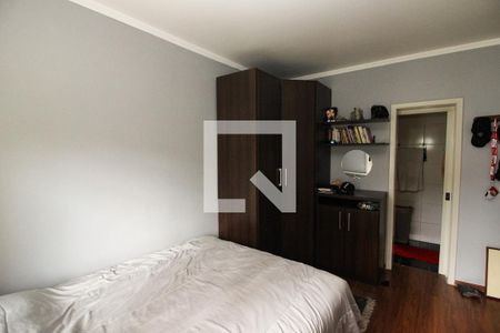 Casa à venda com 178m², 5 quartos e 3 vagasSuíte 3