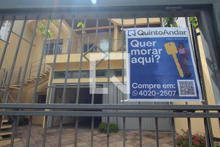 Casa à venda com 178m², 5 quartos e 3 vagasFachada