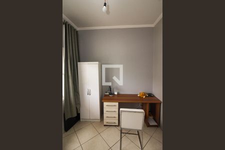 Casa à venda com 178m², 5 quartos e 3 vagasEscritório 1