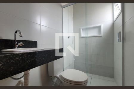 Apartamento para alugar com 126m², 2 quartos e 2 vagas Apartamento para alugar com 126m², 2 quartos e 2 vagasBanheiro da suíte