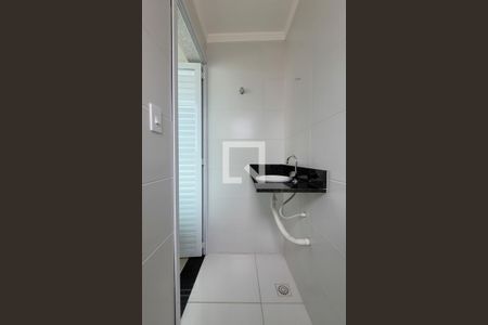 Apartamento para alugar com 126m², 2 quartos e 2 vagas Apartamento para alugar com 126m², 2 quartos e 2 vagasBanheiro de serviço