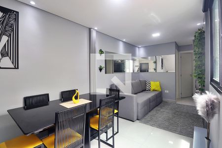 Apartamento para alugar com 120m², 2 quartos e 2 vagasSala