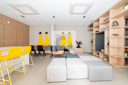 Apartamento à venda com 25m², 1 quarto e sem vaga Apartamento à venda com 25m², 1 quarto e sem vagaÁrea comum - Salão de festas