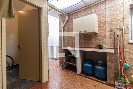 Casa à venda com 173m², 4 quartos e 2 vagasLavanderia da Casa 1