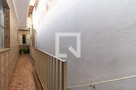 Casa à venda com 173m², 4 quartos e 2 vagasCorredor Lateral