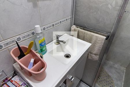 Casa à venda com 173m², 4 quartos e 2 vagasBanheiro da Casa 2