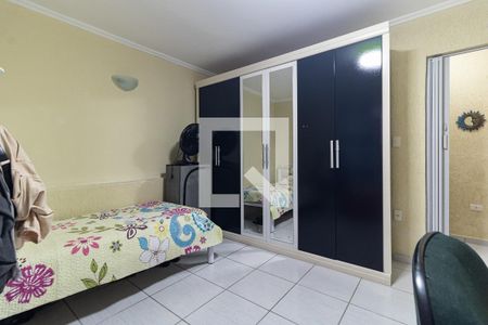 Casa à venda com 173m², 4 quartos e 2 vagasQuarto 1 da Casa 2