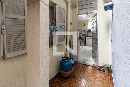 Casa à venda com 173m², 4 quartos e 2 vagasQuintal da Casa 2