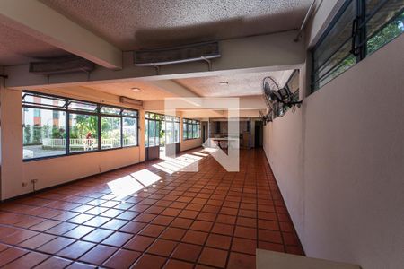 Apartamento para alugar com 65m², 2 quartos e 1 vagaÁrea comum 