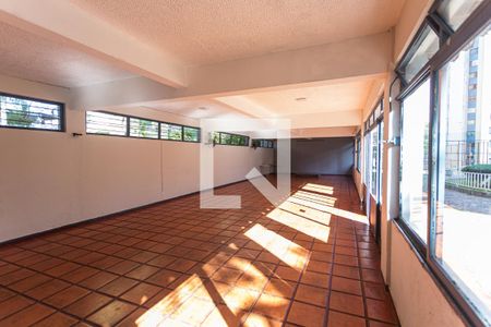 Apartamento para alugar com 65m², 2 quartos e 1 vagaÁrea comum 