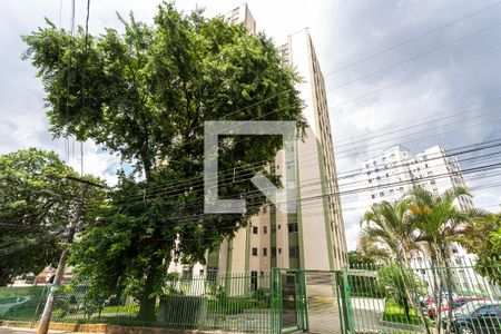 Apartamento para alugar com 65m², 2 quartos e 1 vagaFachada