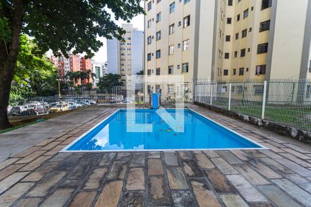 Apartamento para alugar com 65m², 2 quartos e 1 vagaÁrea da Piscina