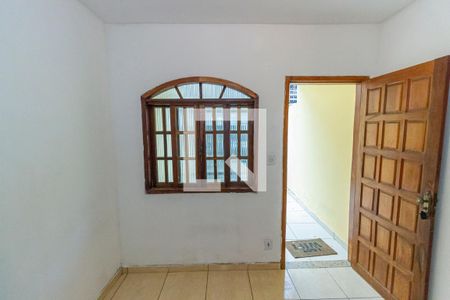Sala de casa para alugar com 2 quartos, 55m² em Vila Valqueire, Rio de Janeiro