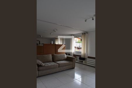 Sala 2 de casa para alugar com 4 quartos, 307m² em São Lourenço, Curitiba