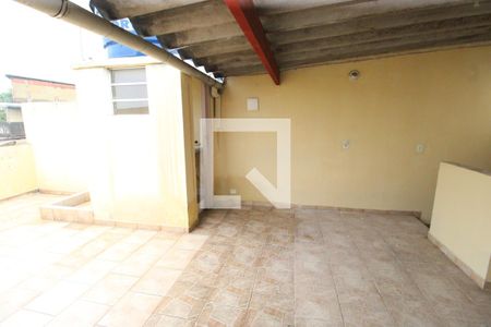 Casa para alugar com 120m², 2 quartos e sem vagaTerraço