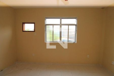 Quarto 1 de casa para alugar com 2 quartos, 120m² em Honório Gurgel, Rio de Janeiro